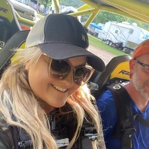 Meet your Posher, Megan